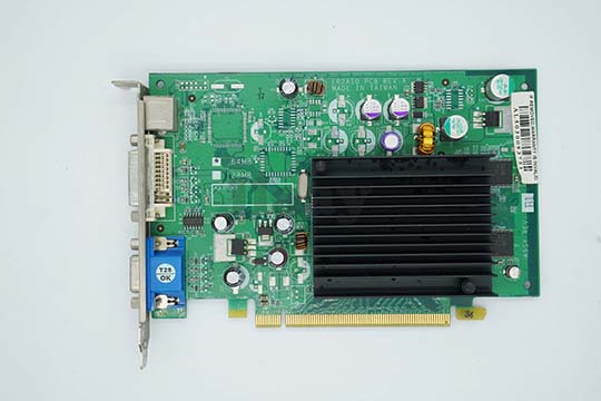 丽台Winfast PX6200 TC TDH 64MB显示卡（nVIDIA GeForce 6200 TC芯片）